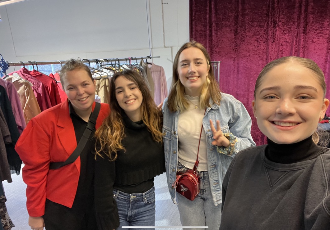 C9DCAEAD-D7D1-4FBF-B174-986A12F27D43_1_105_c